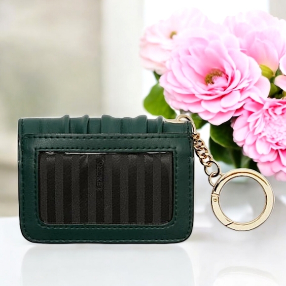 Victoria's Secret New PINK Signature Flap Card Case Keychain Wallet Hunter Green - Picture 2 of 7